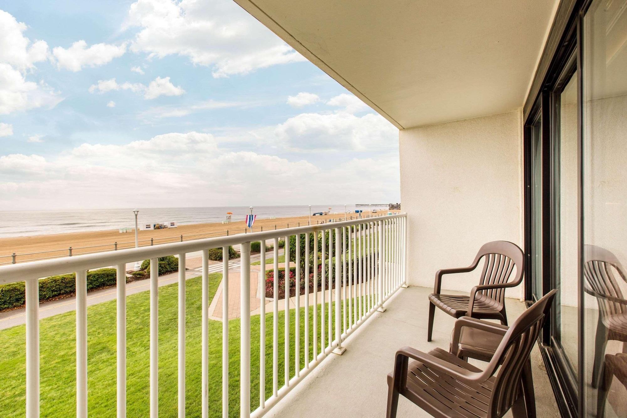 Coastal Hotel & Suites Virginia Beach - Oceanfront Exterior foto