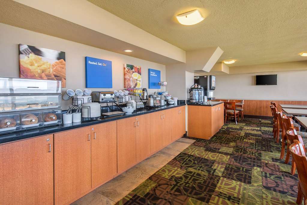 Coastal Hotel & Suites Virginia Beach - Oceanfront Restaurante foto